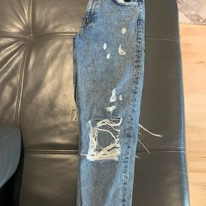 Zara boyfriend jeans size 28